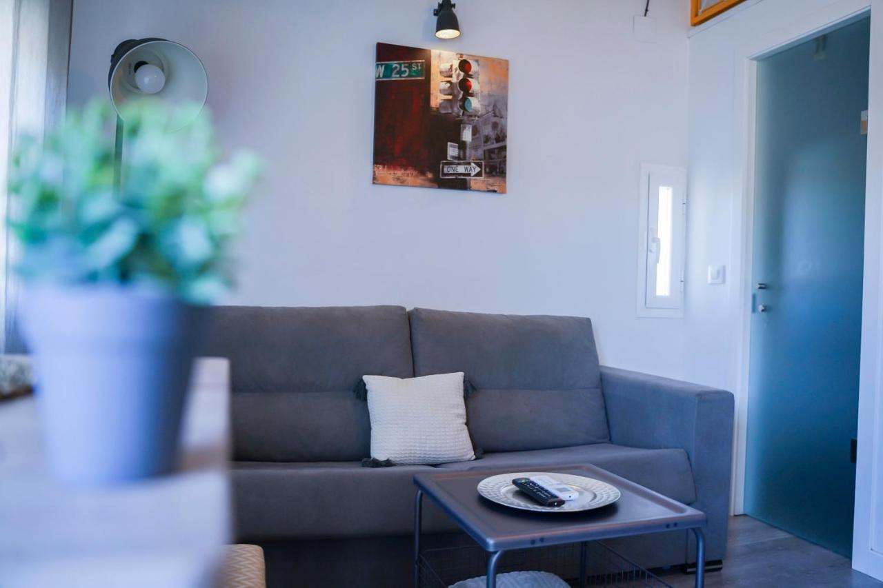 Apartamentos Suites Cariatide Plasencia Buitenkant foto