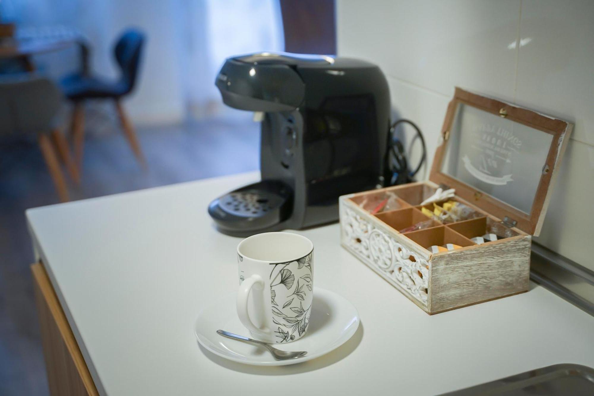 Apartamentos Suites Cariatide Plasencia Buitenkant foto