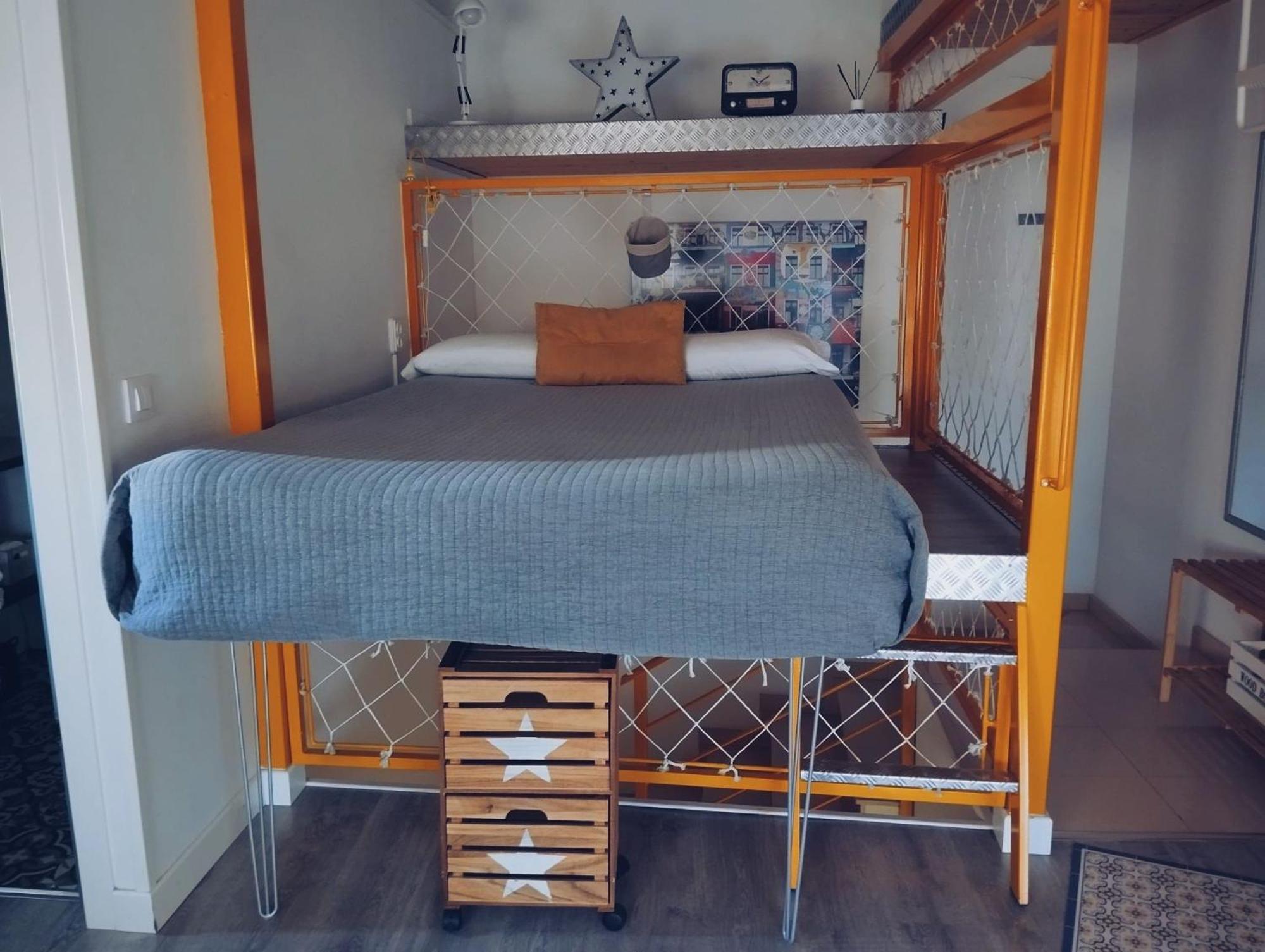 Apartamentos Suites Cariatide Plasencia Buitenkant foto